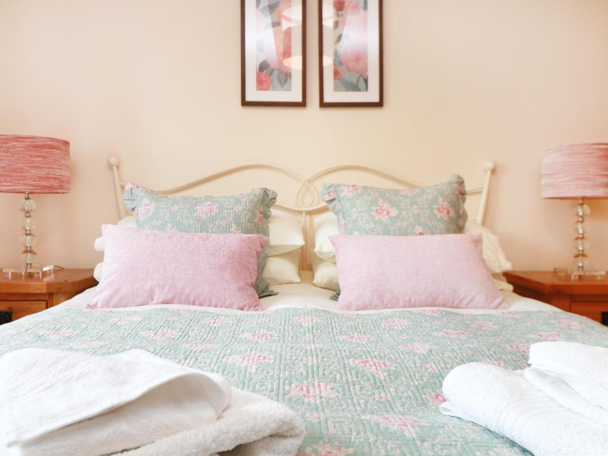 Hawthorn Cottage Truro Bagian luar foto